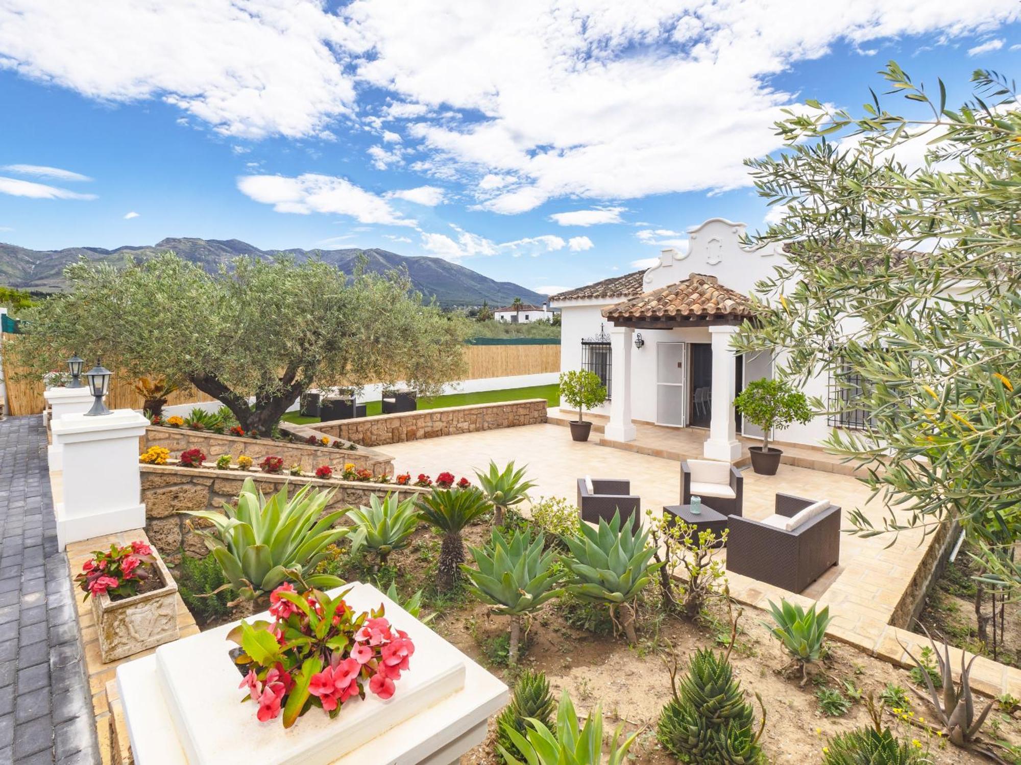 Cubo'S La Luz Del Valle Rural House Alhaurín el Grande エクステリア 写真