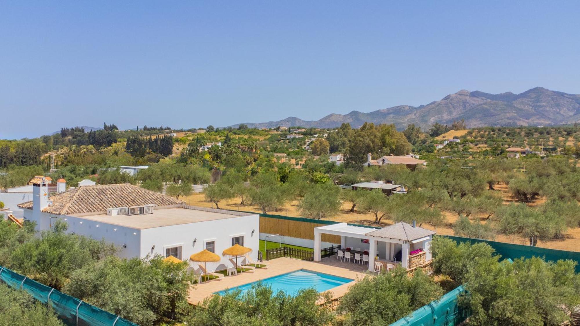 Cubo'S La Luz Del Valle Rural House Alhaurín el Grande エクステリア 写真